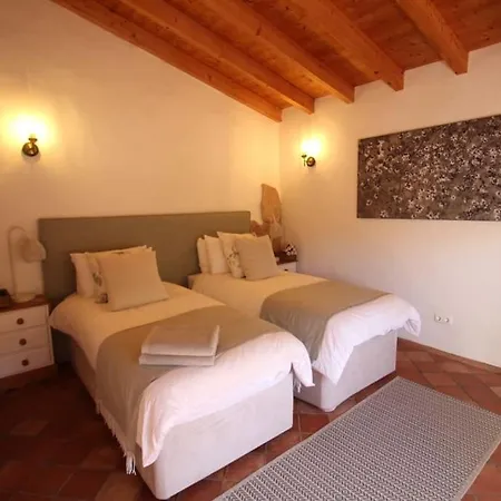 Casa Grayson Loule